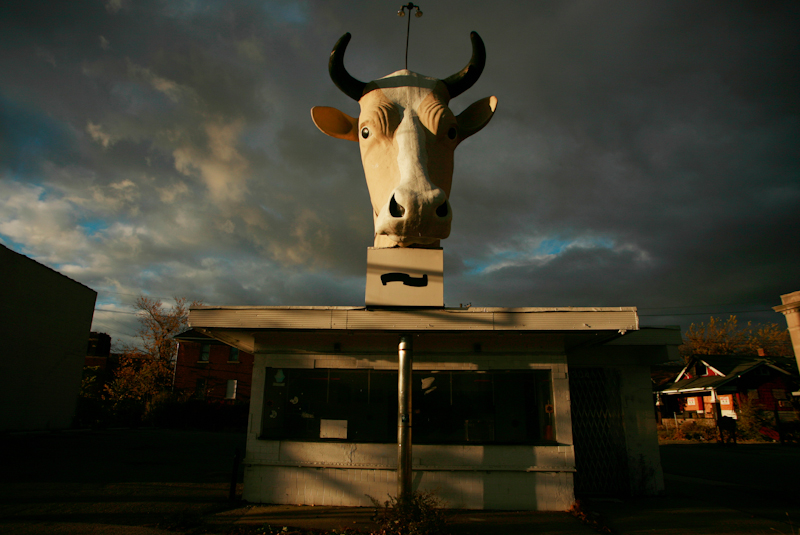 Dairy Bar 13x20 $750
