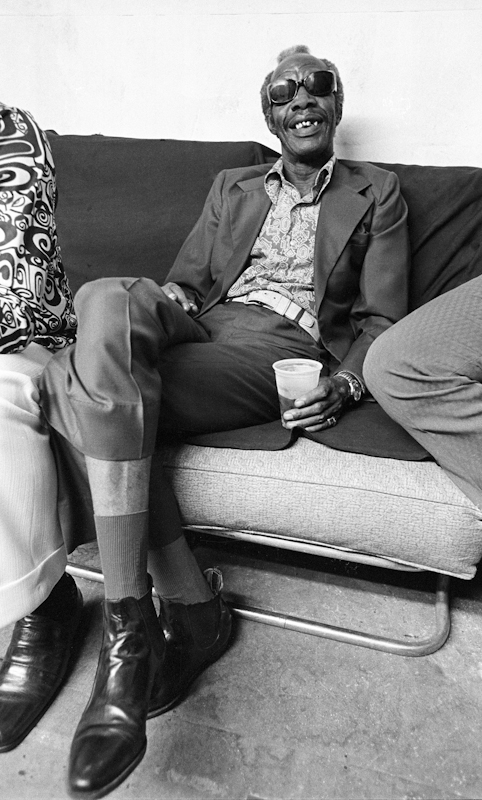 Barry Kaiser - Fess - $600 12x16 Pigment Print